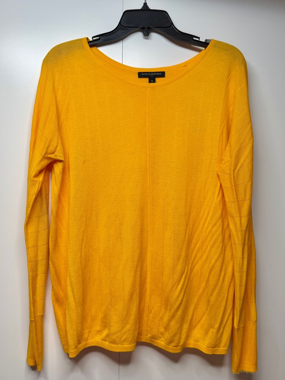 Banana Republic Women's Bright Yellow Scoop Neck Lightweight Sweater